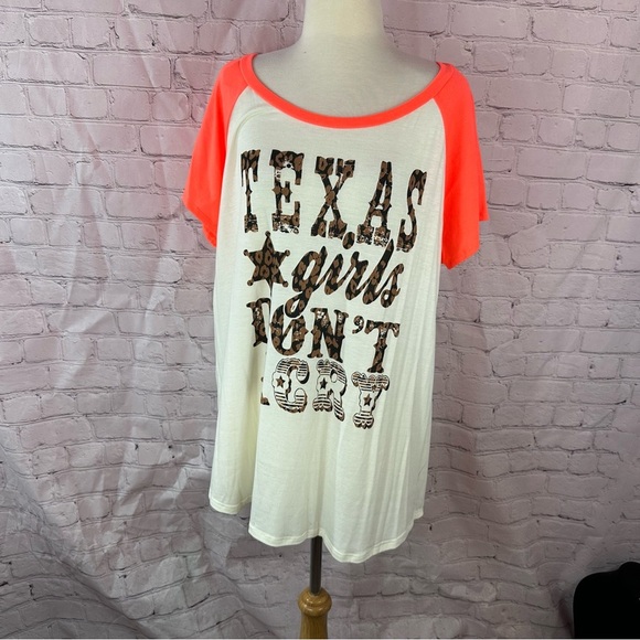 NWT Boutique Texas girls don’t cry oversized Top western boho leopard print - Picture 4 of 9